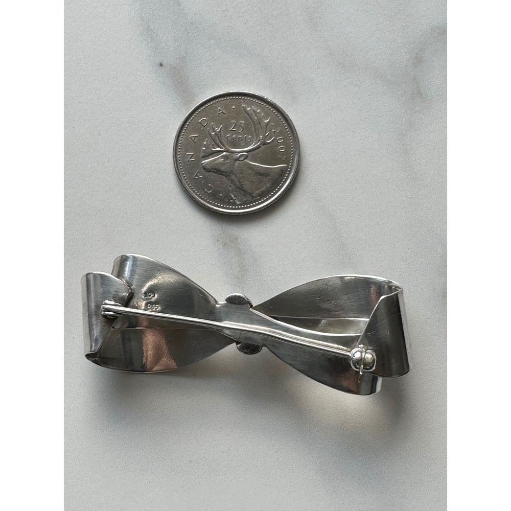 Vintage 835 Silver Bow Brooch Ribbon Pin 3D Sculptural Mid Century European MCM - Picture 4 of 5